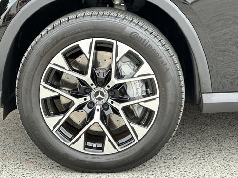 Certified 2025 Mercedes-Benz GLC 350e 4MATIC image 39