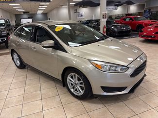 Used 2017 Ford Focus SE video 1