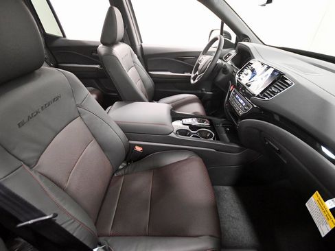 New 2026 Honda Ridgeline Black Edition image 12