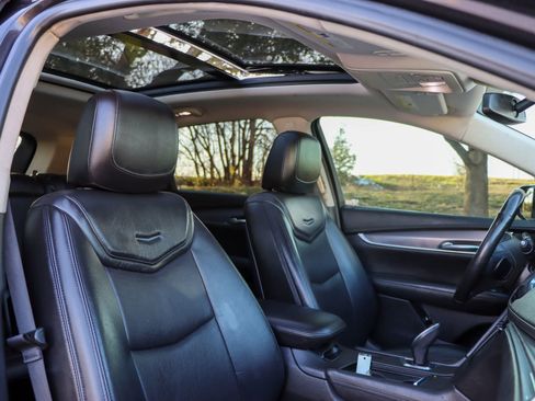 Used 2019 Cadillac XT5 Luxury image 21