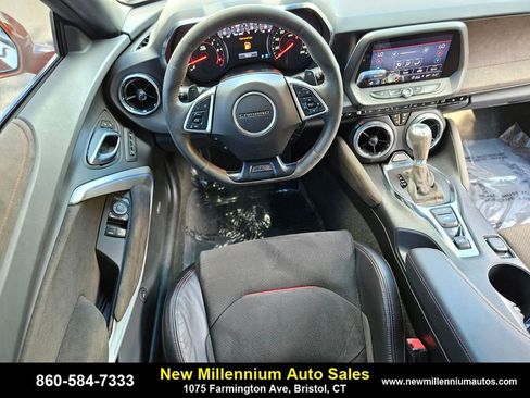 Used 2022 Chevrolet Camaro ZL1 image 12