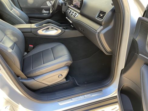 Certified 2025 Mercedes-Benz GLE 450e 4MATIC image 48