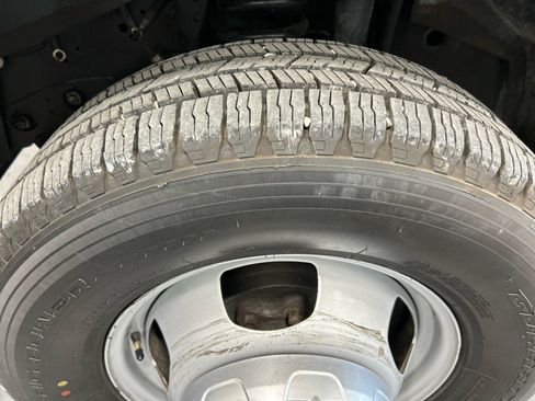 Used 2024 RAM 3500 Tradesman w/ Electrical Accessory Group image 15