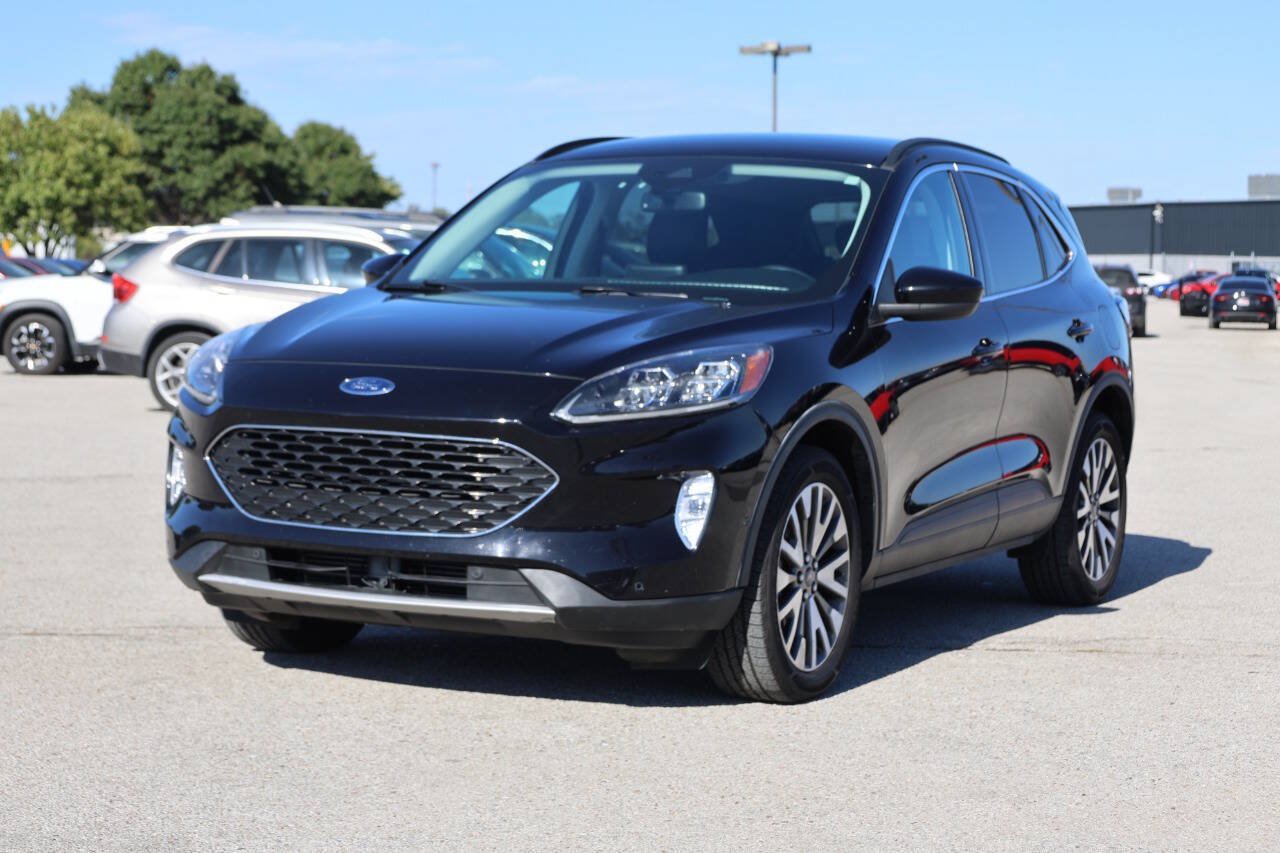 Used 2021 Ford Escape Titanium AWD/4WD image 6
