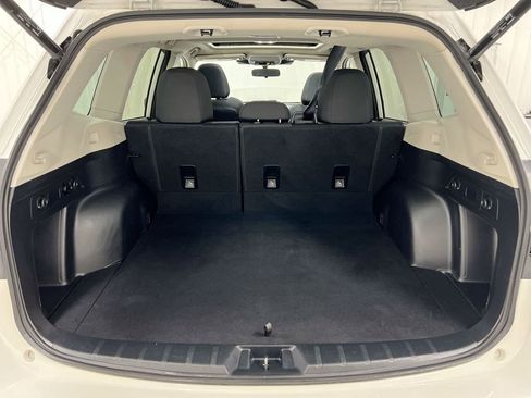 Used 2024 Subaru Forester Premium AWD/4WD image 24