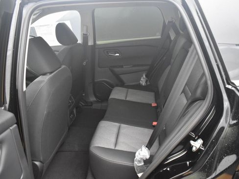 New 2025 Nissan Rogue SV image 23