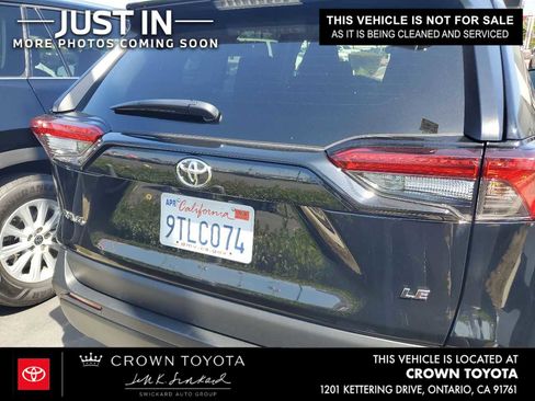 Used 2025 Toyota RAV4 LE FWD image 3