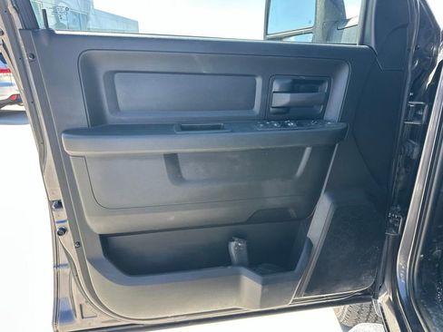 Used 2024 RAM 2500 Tradesman w/ Chrome Appearance Group AWD/4WD image 44