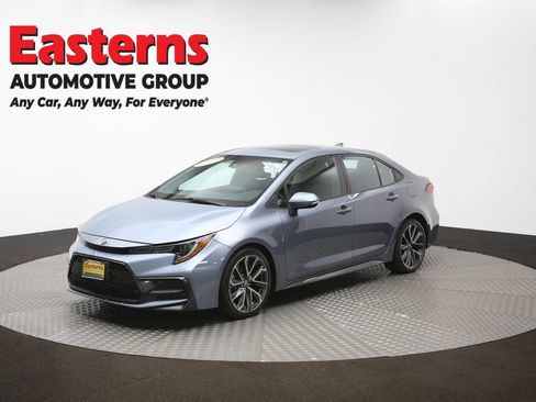 Used 2021 Toyota Corolla SE w/ SE Premium Package FWD image 50