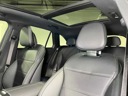 New 2025 Mercedes-Benz GLC 300 4MATIC image 21