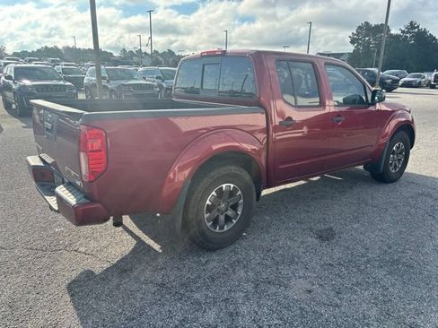 Used 2019 Nissan Frontier Desert Runner RWD image 5