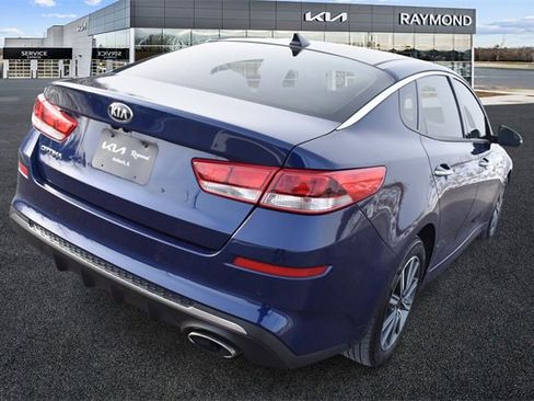 Used 2019 Kia Optima LX w/ LX Premium Package image 3