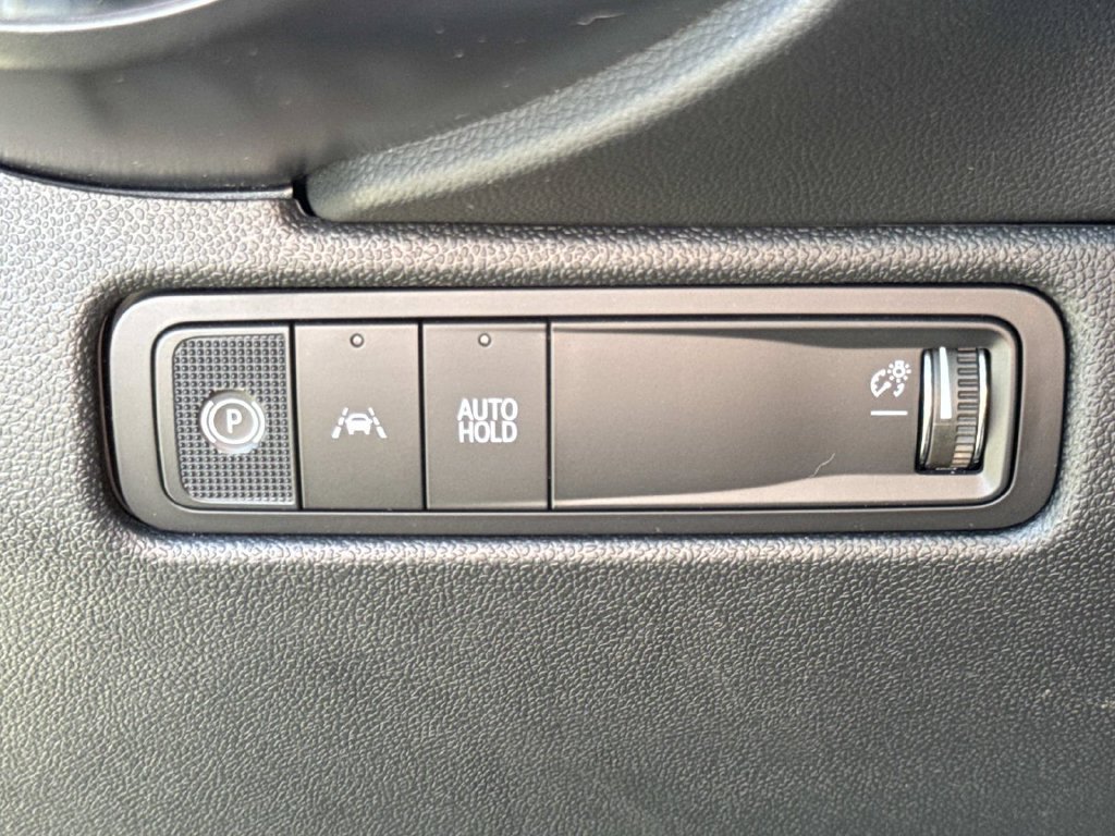 Used 2026 Chevrolet Equinox EV LT FWD image 29