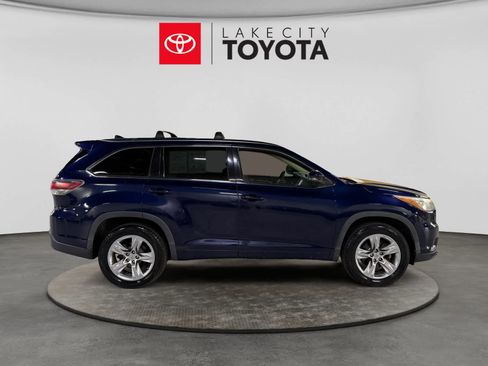 Used 2015 Toyota Highlander Limited FWD image 11