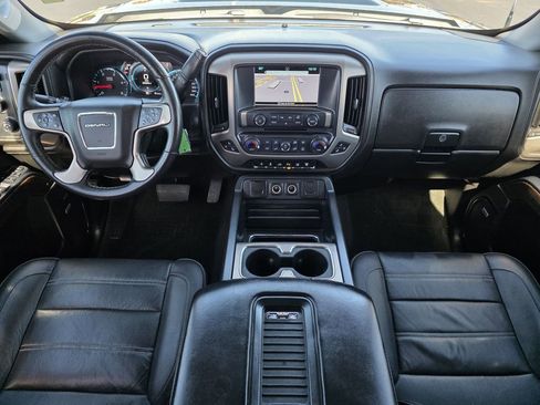 Used 2017 GMC Sierra 3500 Denali w/ Duramax Plus Package image 12