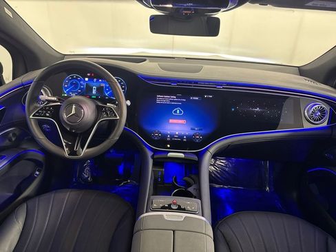 Certified 2023 Mercedes-Benz EQS 580 4MATIC SUV image 15