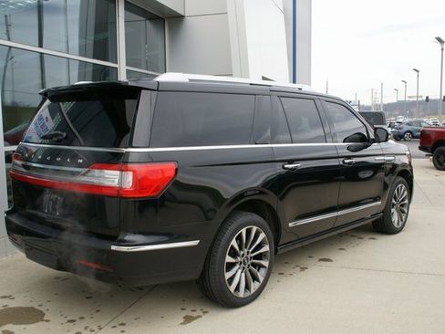 Used 2018 Lincoln Navigator L Select image 3
