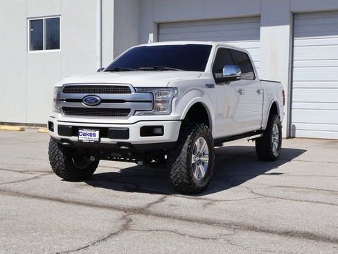 Used 2019 Ford F150 Platinum w/ Technology Package image 3