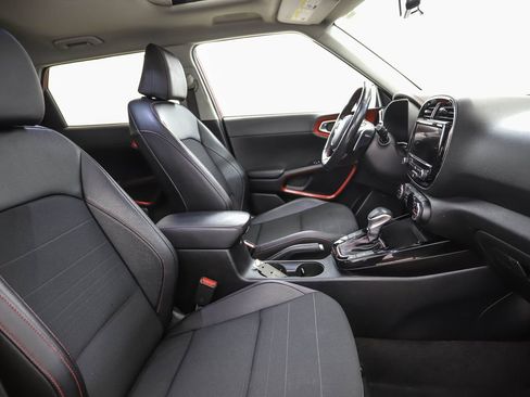 Used 2022 Kia Soul Turbo image 30