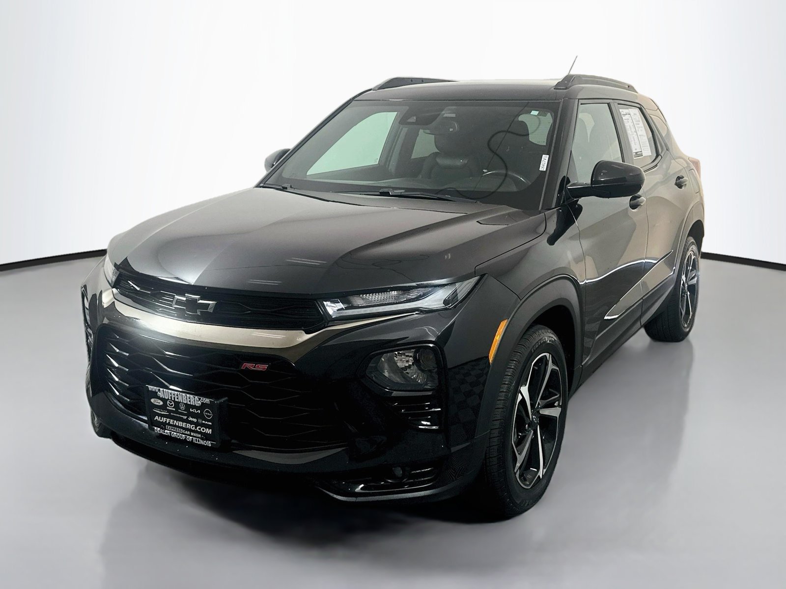 Used 2023 Chevrolet TrailBlazer RS w/ Convenience Package FWD image 3