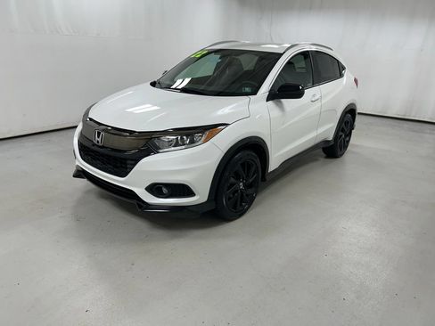 Used 2022 Honda HR-V Sport image 2
