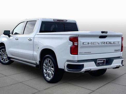Used 2019 Chevrolet Silverado 1500 High Country w/ Technology Package RWD image 11