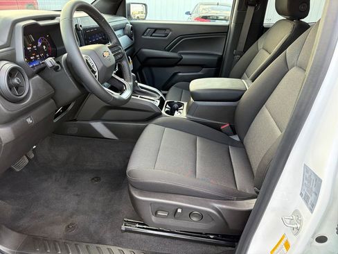 New 2026 Chevrolet Colorado W/T w/ WT Convenience Package II image 9