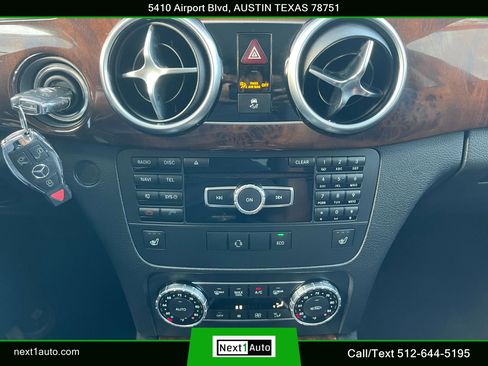 Used 2015 Mercedes-Benz GLK 350 4MATIC image 28