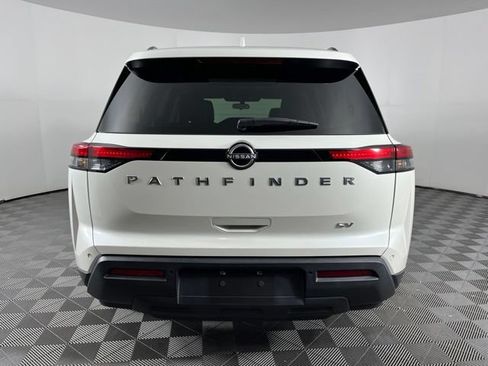Used 2022 Nissan Pathfinder SV w/ SV Premium Package FWD image 10
