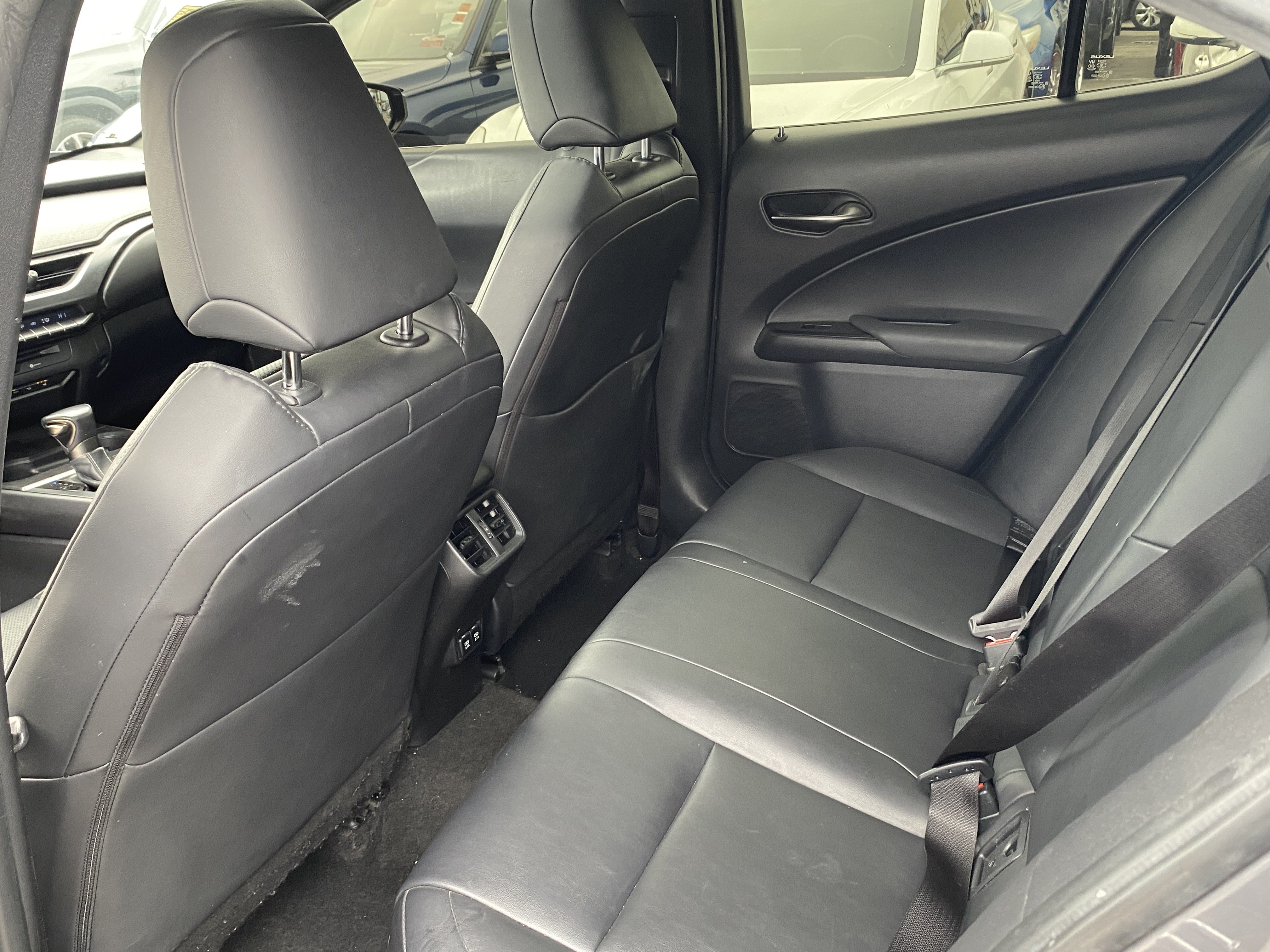 Used 2019 Lexus UX 200 w/ Premium Package FWD image 17