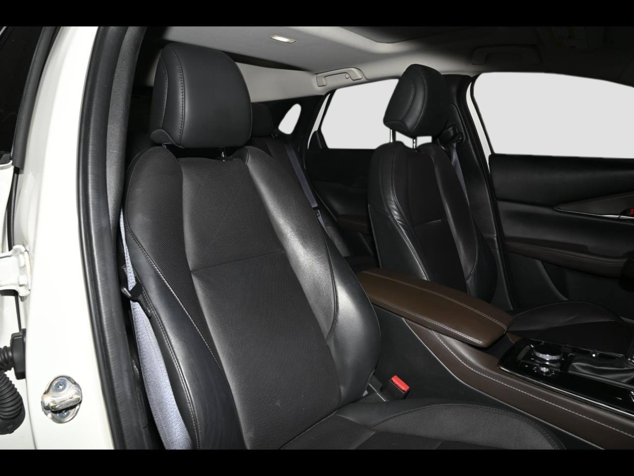 Certified 2024 MAZDA CX-30 AWD 2.5 S w/ Premium Package image 15
