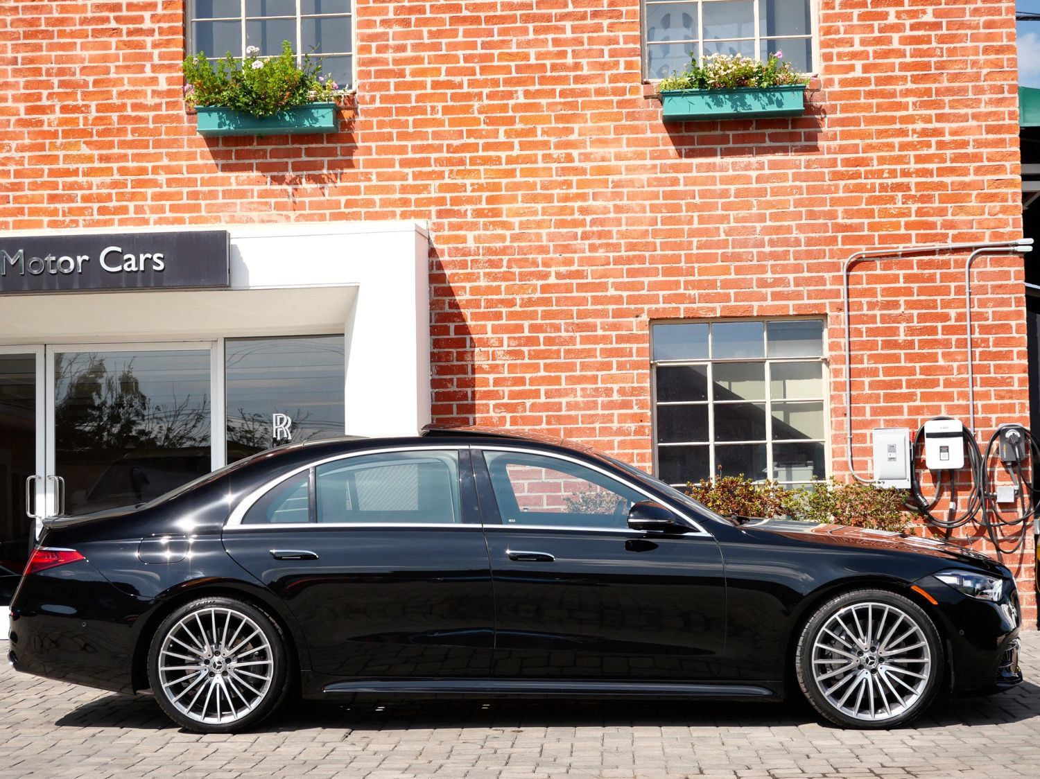 Used 2022 Mercedes-Benz S 580 4MATIC Sedan image 4