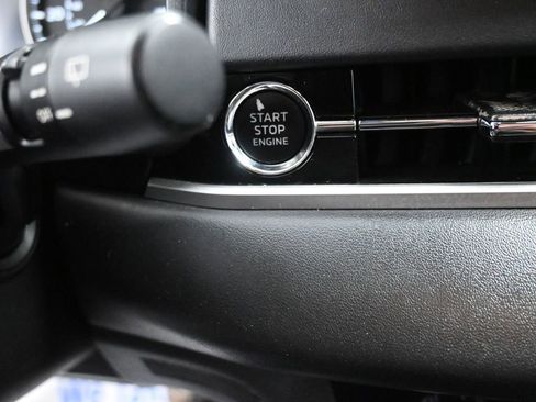 Used 2024 Mitsubishi Outlander SE image 36