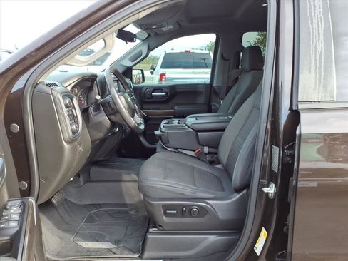 Used 2019 Chevrolet Silverado 1500 LT w/ All-Star Edition image 12