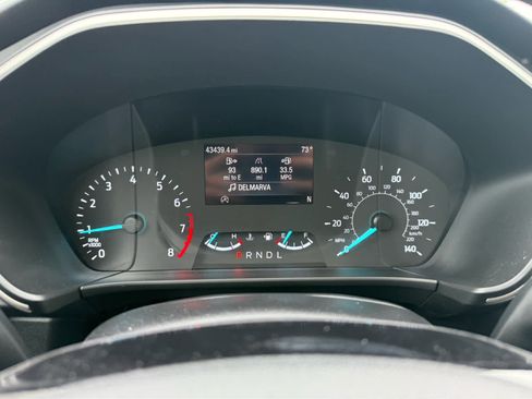 Used 2022 Ford Escape SEL image 17