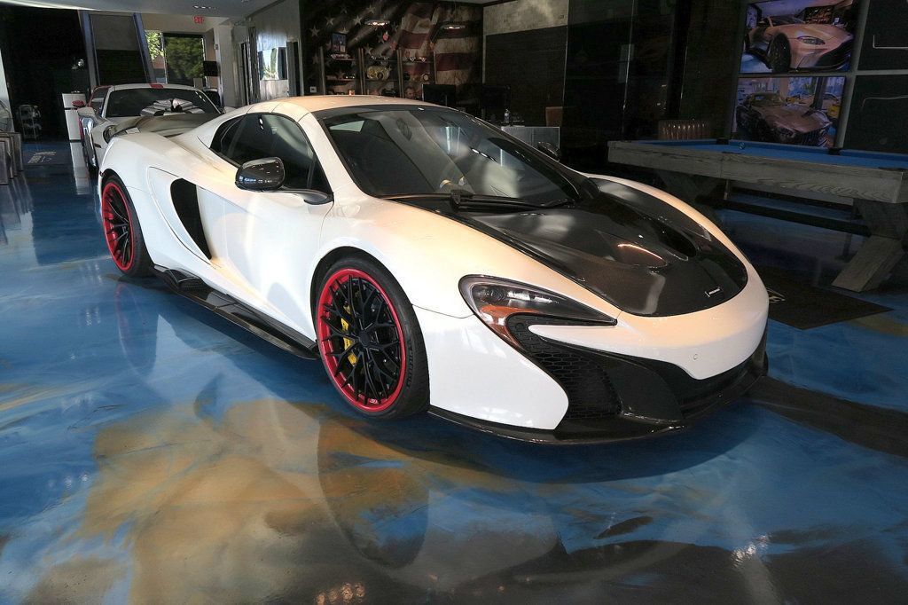 Used 2015 McLaren 650S Spider RWD image 34