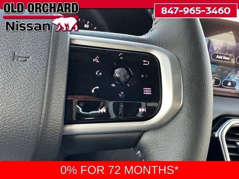 New 2025 Nissan Armada SV image 18