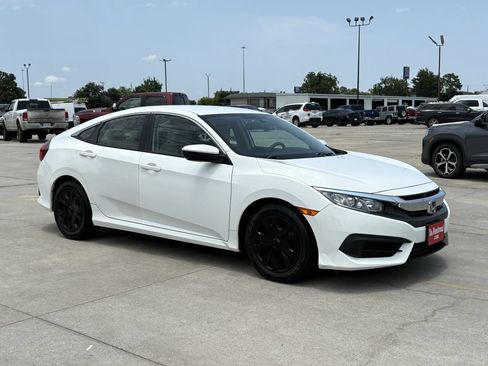 Used 2016 Honda Civic LX image 3