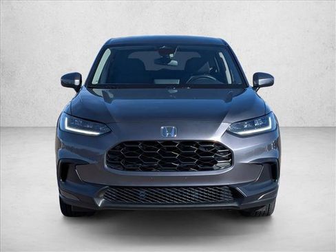 Certified 2026 Honda HR-V LX image 2