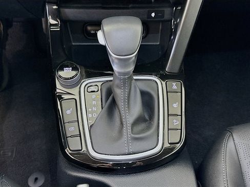 Certified 2024 Kia Seltos EX AWD/4WD image 17
