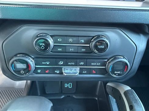Used 2021 Ford Bronco First Edition AWD/4WD image 26