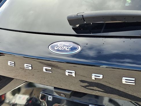 Used 2022 Ford Escape SE w/ Convenience Package AWD/4WD image 29