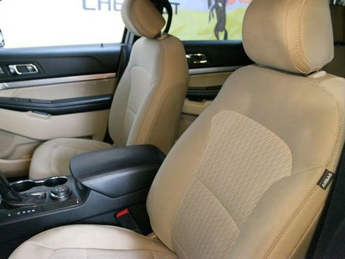 Used 2017 Ford Explorer 4WD image 19