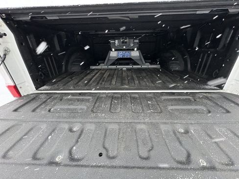 Used 2019 Ford F250 XLT w/ XLT Value Package image 16