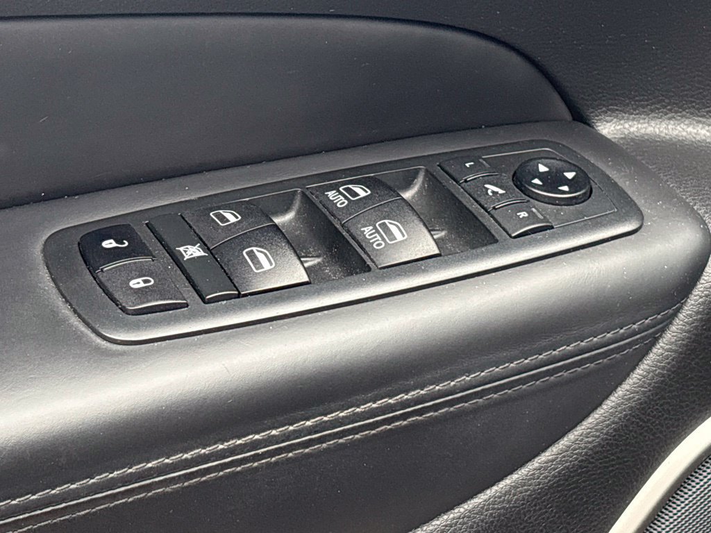 Used 2021 Jeep Grand Cherokee High Altitude AWD/4WD image 12