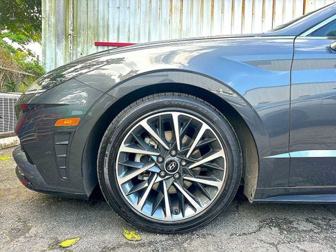 Used 2020 Hyundai Sonata Limited image 19