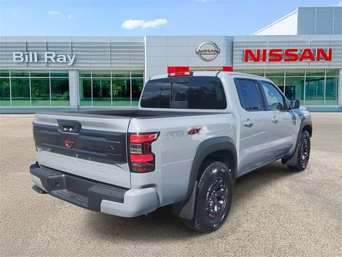 Certified 2025 Nissan Frontier PRO-4X w/ Interior Protection Package image 4