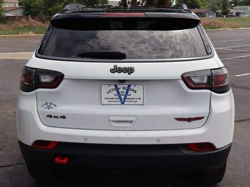 Used 2022 Jeep Compass Trailhawk w/ Trailhawk Elite Group AWD/4WD image 6
