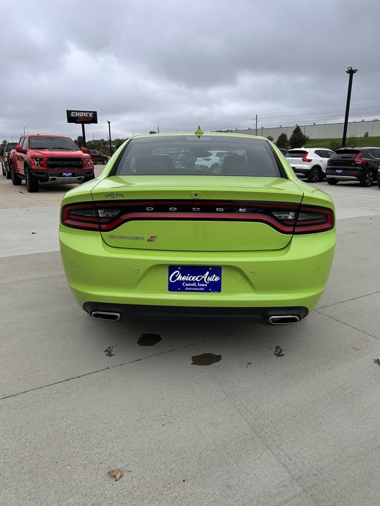 Used 2023 Dodge Charger SXT AWD/4WD image 4