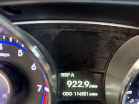 Used 2011 Hyundai Sonata GLS w/ Popular Equipment Pkg 2 FWD image 11